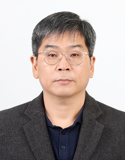 경남서부권지역노인보호전문기관 관장 김현