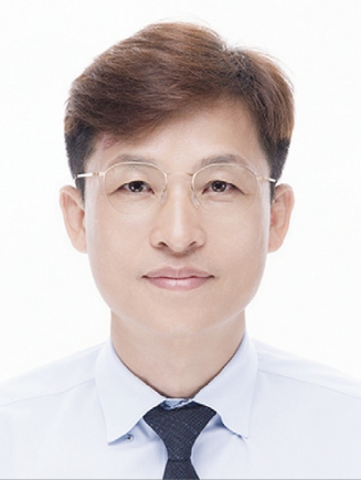김원천 박사 호서대학교 산학협력단 특임교수 전 노인보호전문기관 관장